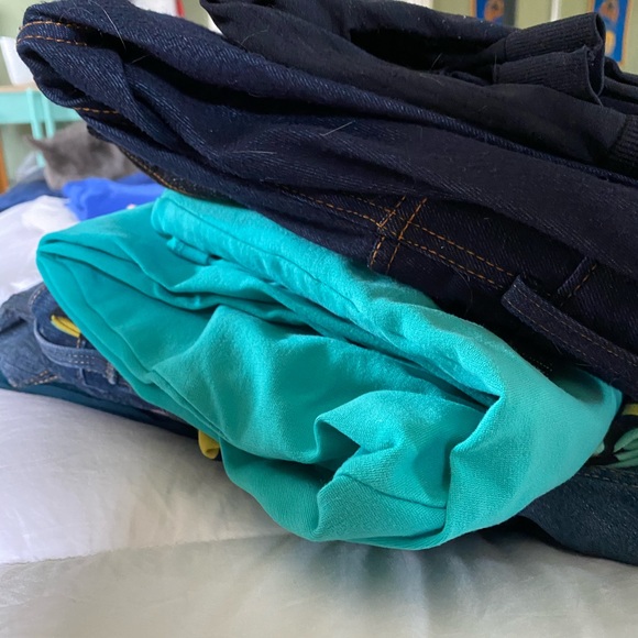 🌸SPRING CLEANING 🌸 - Picture 2 of 8